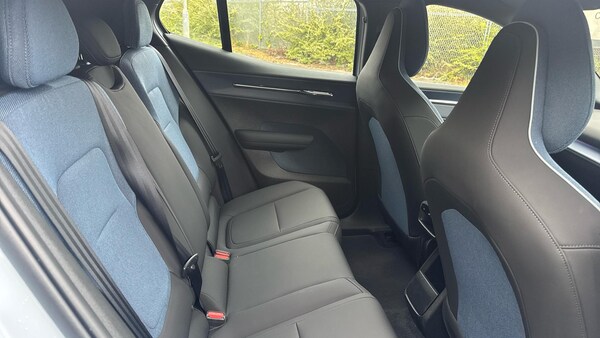 Used Volvo EX30 2024 for sale - 74382914: Photo 31