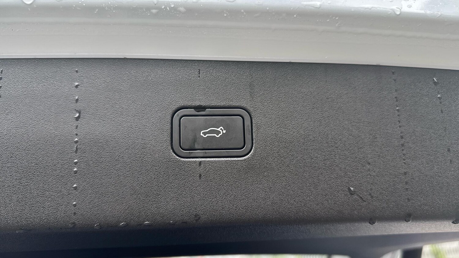 Vehicle 33