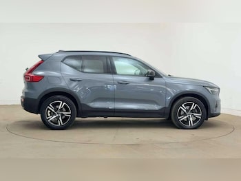 Used Volvo XC40 2023 for sale - 79303680: Photo