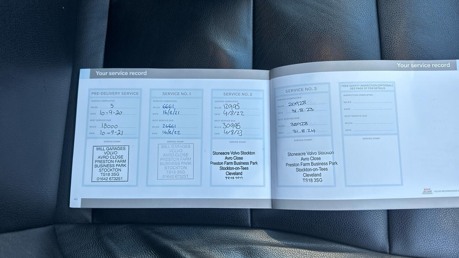 Used Volvo XC40 for sale - 77753639: Photo 14