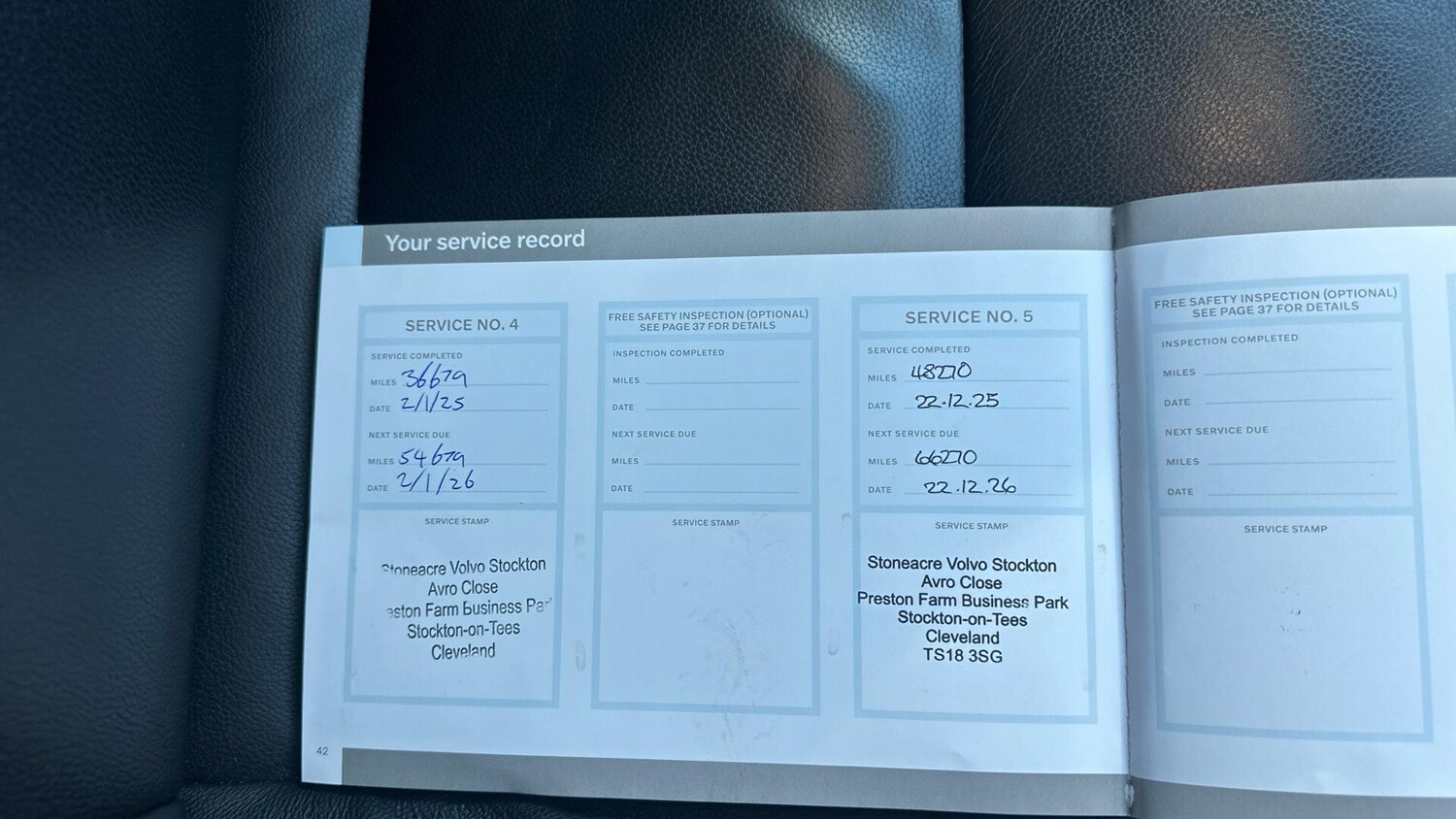 Used Volvo XC40 for sale - 77753639: Photo 15