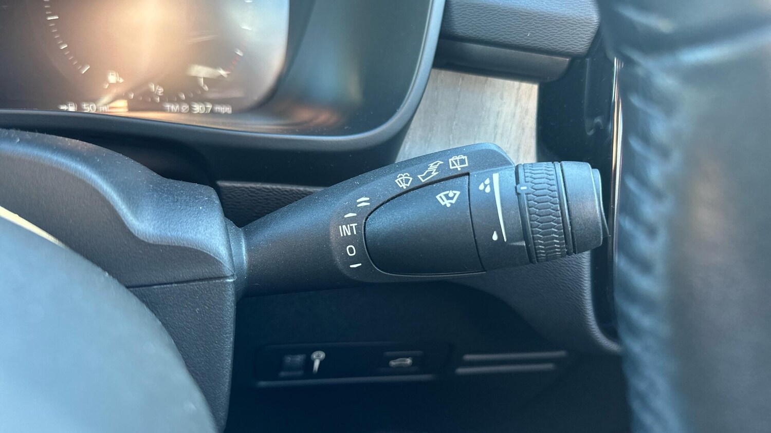 Used Volvo XC40 for sale - 77753639: Photo 23