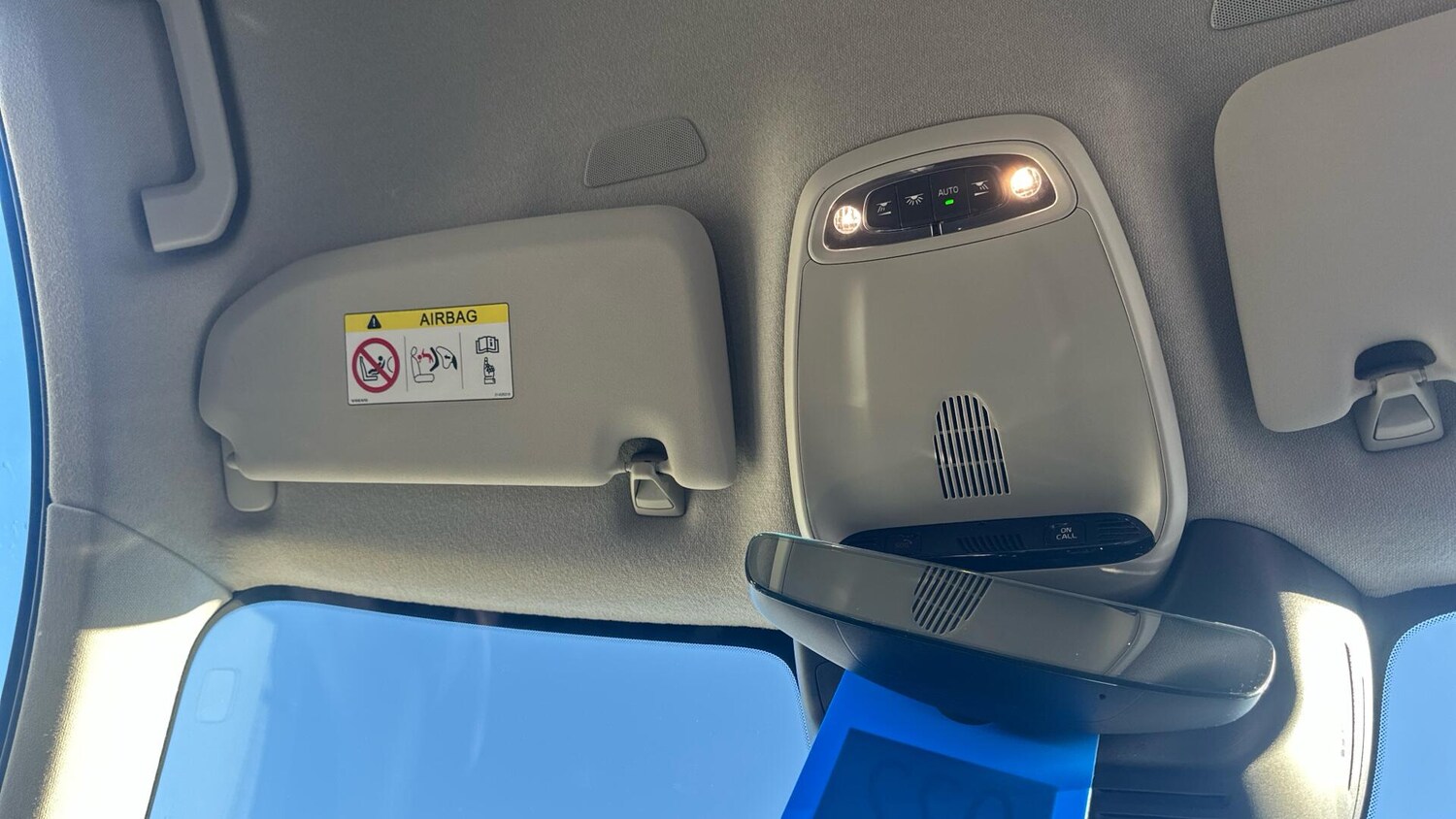 Used Volvo XC40 for sale - 77753639: Photo 28