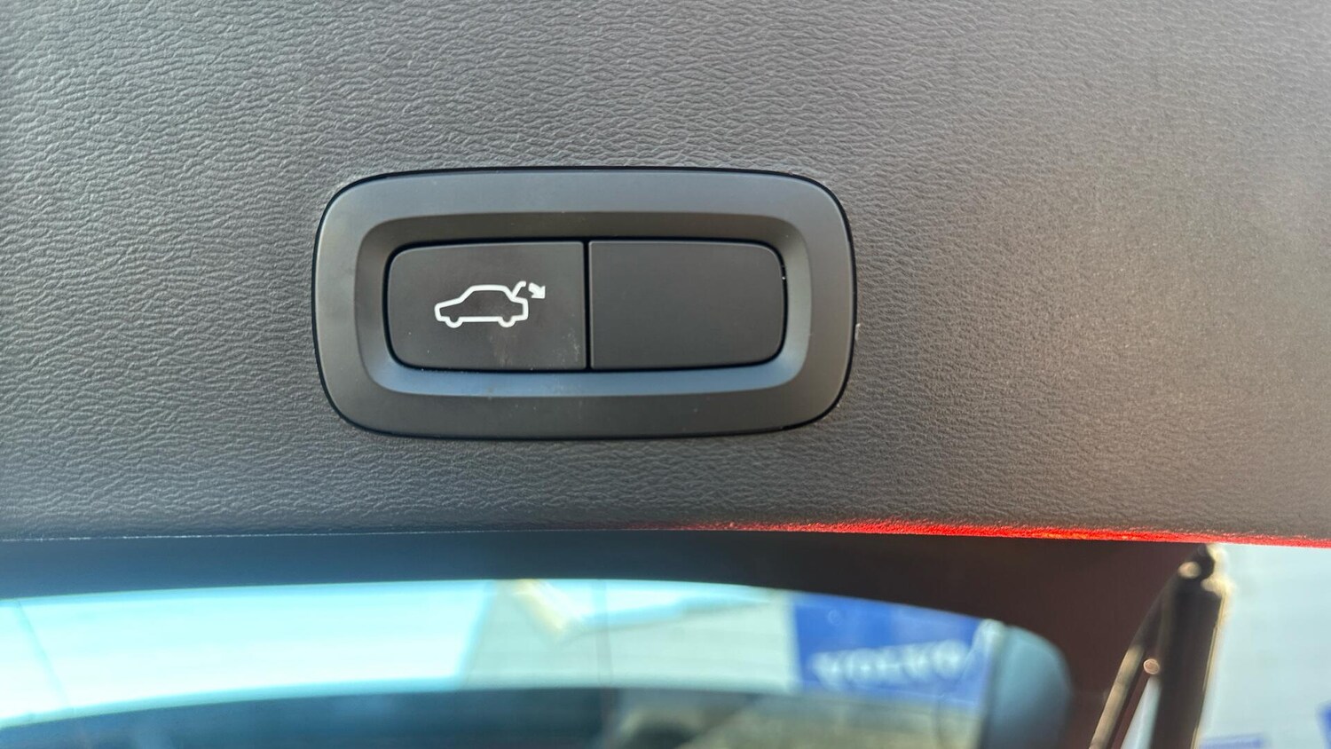 Used Volvo XC40 for sale - 77753639: Photo 35