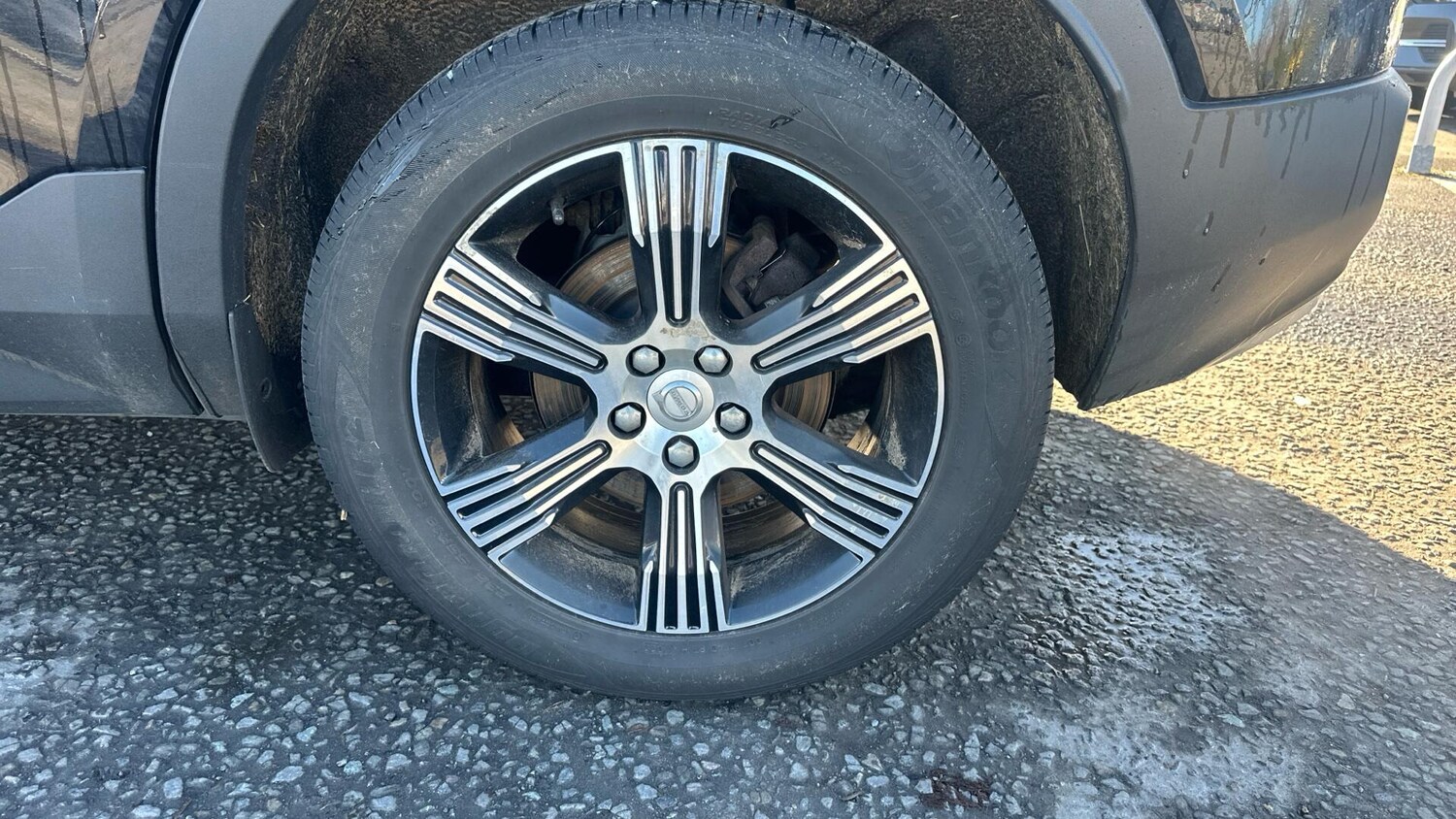 Used Volvo XC40 for sale - 77753639: Photo 37