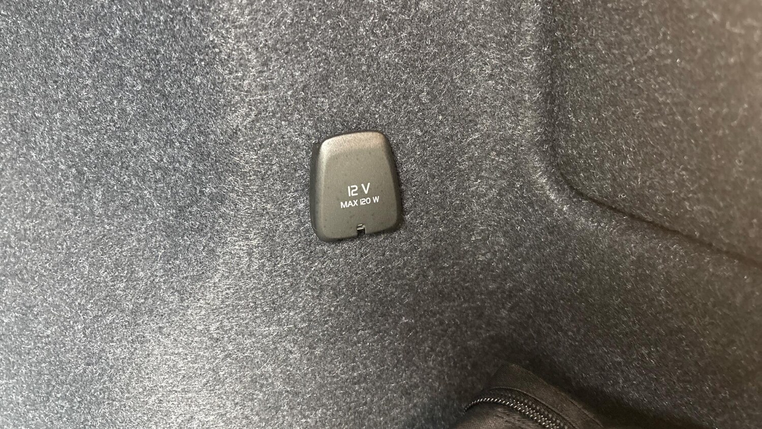 Used Volvo XC40 2024 for sale - 76388206: Photo 16