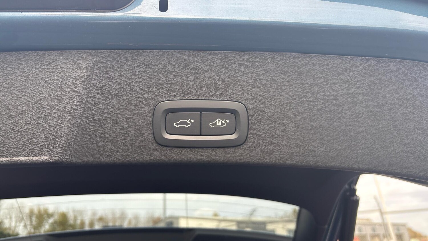 Used Volvo XC40 2024 for sale - 76388206: Photo 18