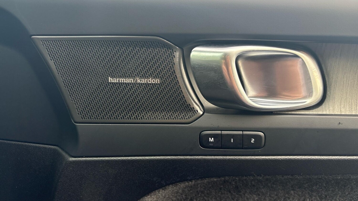 Used Volvo XC40 2024 for sale - 76388206: Photo 25