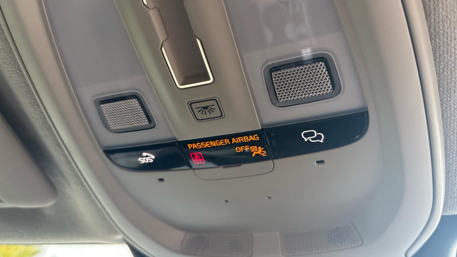 Used Volvo XC40 2024 for sale - 76388206: Photo 28