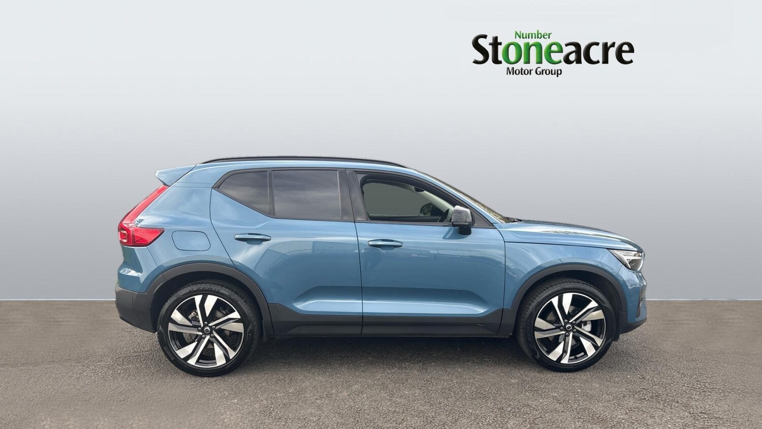 Used Volvo XC40 2024 for sale - 76388206: Photo 3