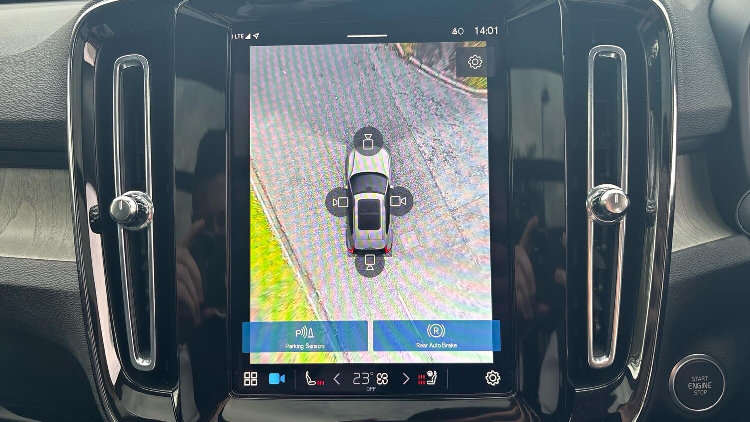 Used Volvo XC40 2024 for sale - 76388206: Photo 30