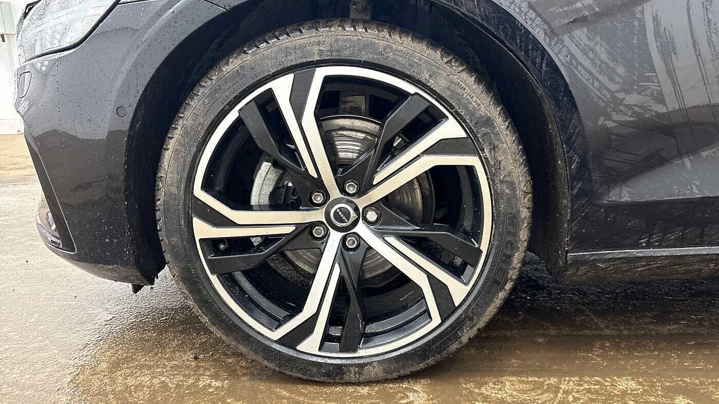 Used Volvo V60 2025 for sale - 77314815: Photo 16