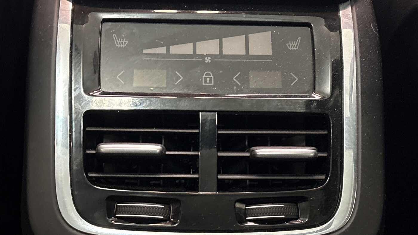 Used Volvo V60 2025 for sale - 77314815: Photo 17