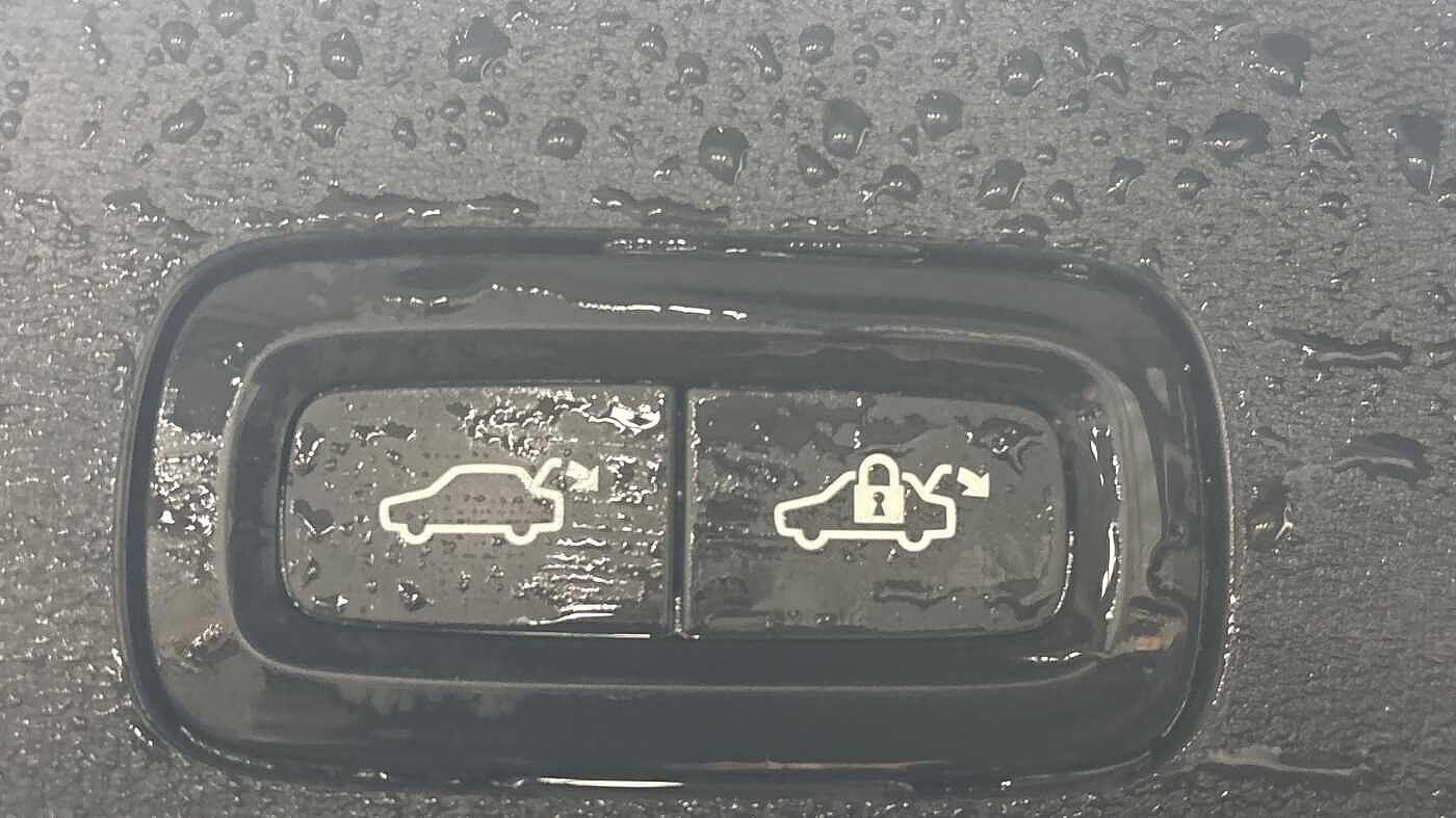 Used Volvo V60 2025 for sale - 77314815: Photo 19