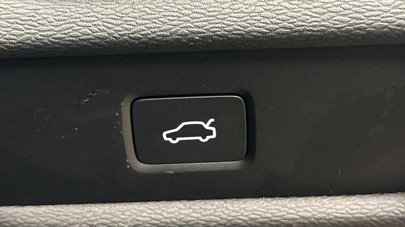 Used Volvo V60 2025 for sale - 77314815: Photo 30