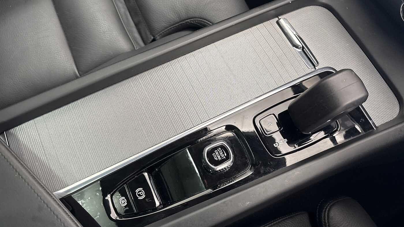 Used Volvo V60 2025 for sale - 77314815: Photo 32