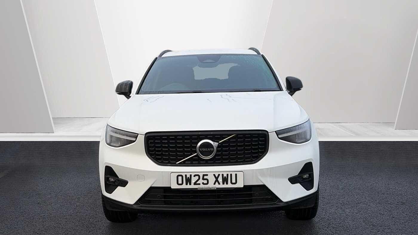 Used Volvo XC40 2025 for sale - 77611759: Photo 10