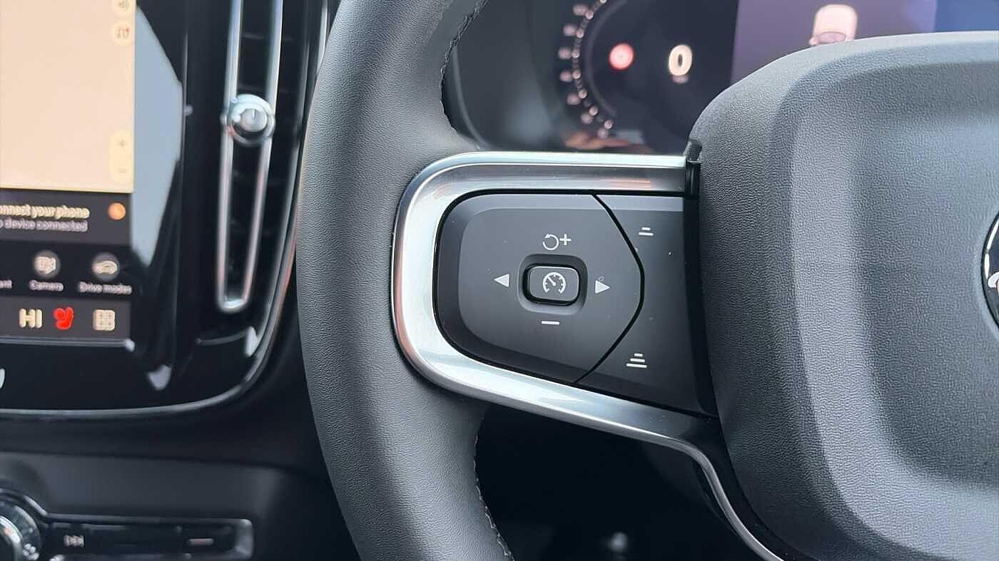 Used Volvo XC40 2025 for sale - 77611759: Photo 23