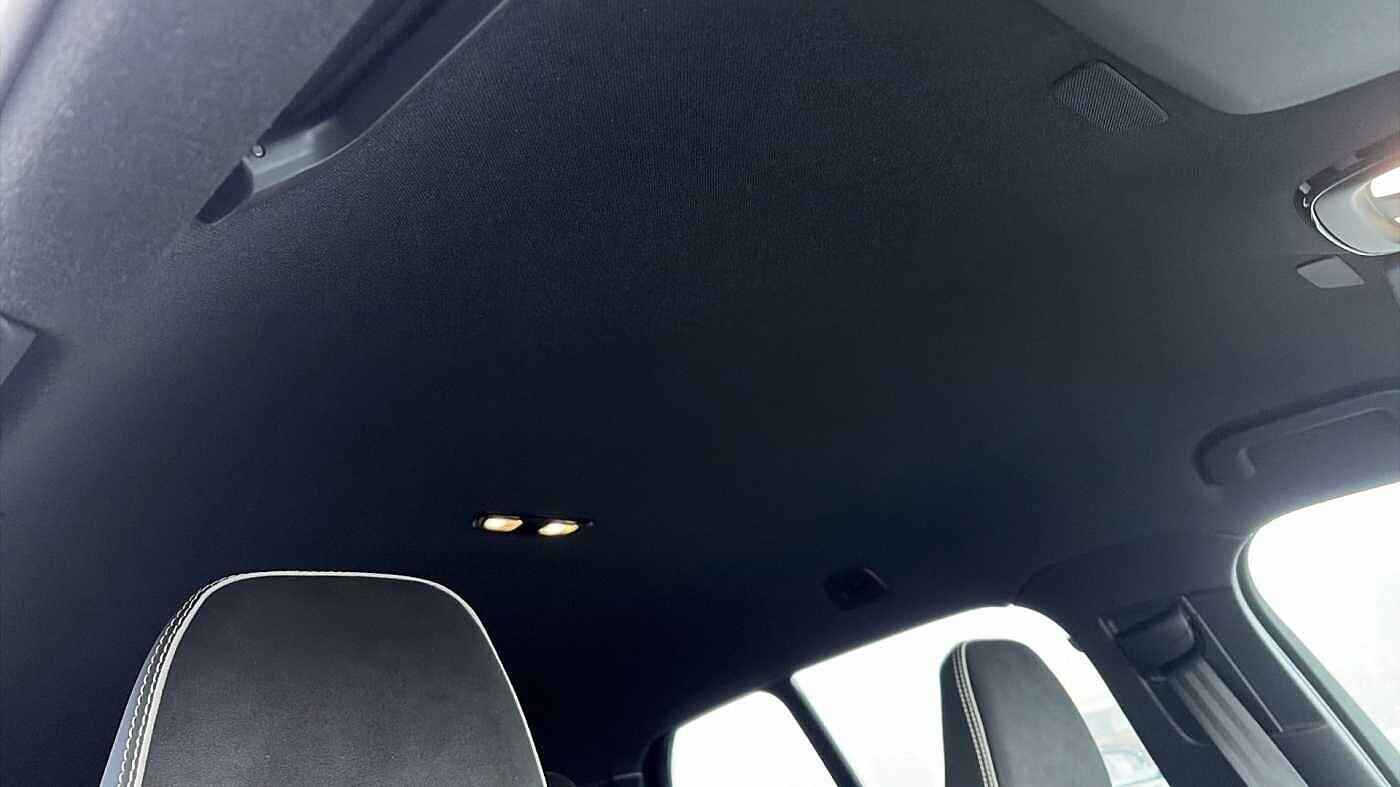 Used Volvo XC40 2025 for sale - 77611759: Photo 33