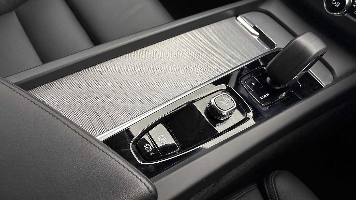 Used Volvo XC60 2025 for sale - 76780703: Photo 31