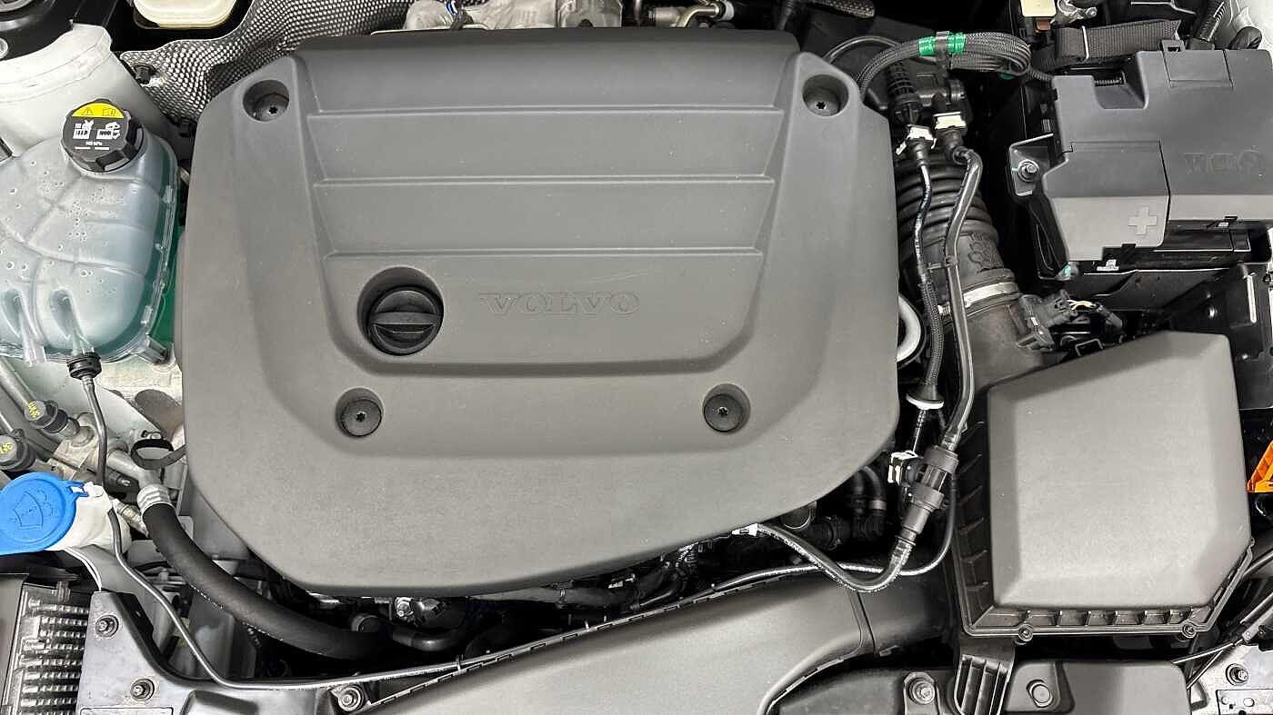 Used Volvo XC40 2024 for sale - 76336468: Photo 15