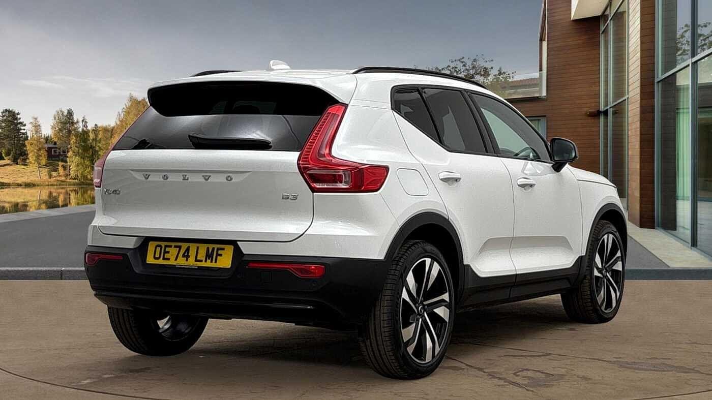 Used Volvo XC40 2024 for sale - 76336468: Photo 3