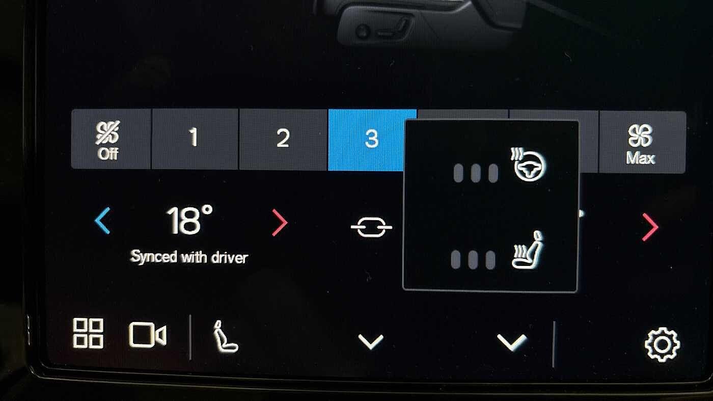 Used Volvo XC40 2024 for sale - 76336468: Photo 41
