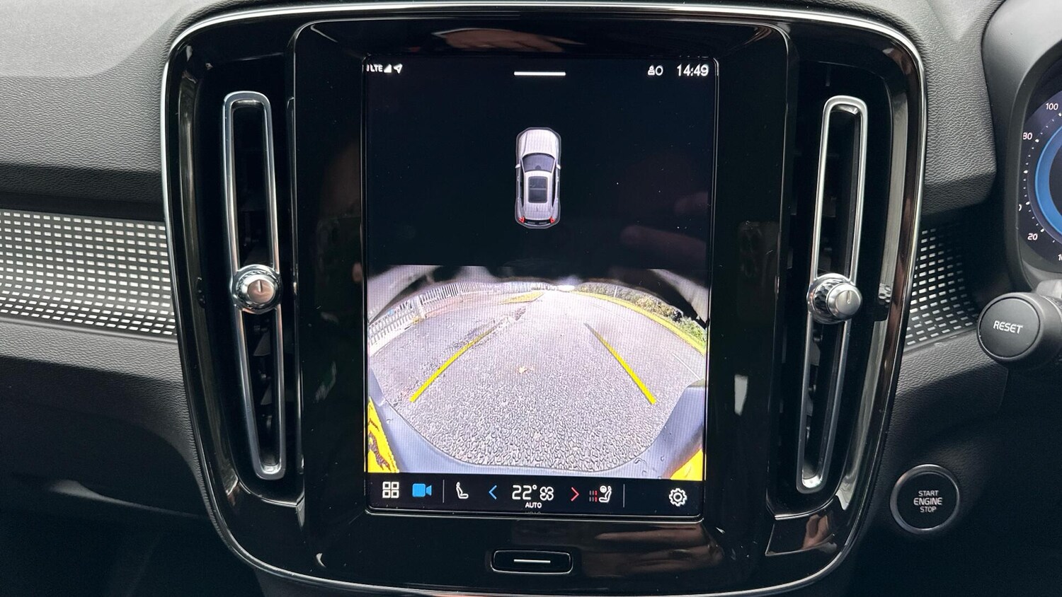 Used Volvo XC40 2024 for sale - 76307574: Photo 19