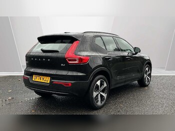 Used Volvo XC40 2024 for sale - 76307574: Photo