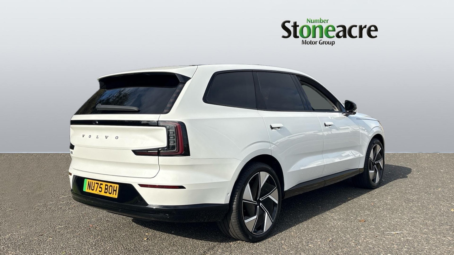 Used Volvo EX90 2025 for sale - 76109334: Photo 2