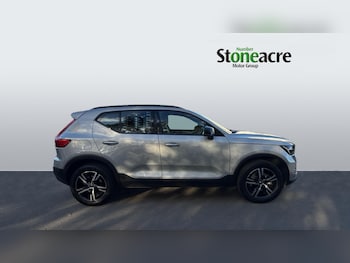 Used Volvo XC40 2023 for sale - 76499339: Photo