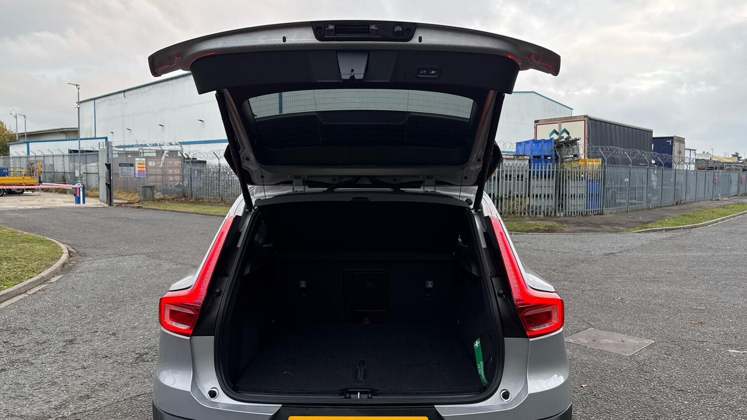 Used Volvo XC40 2024 for sale - 76337664: Photo 13