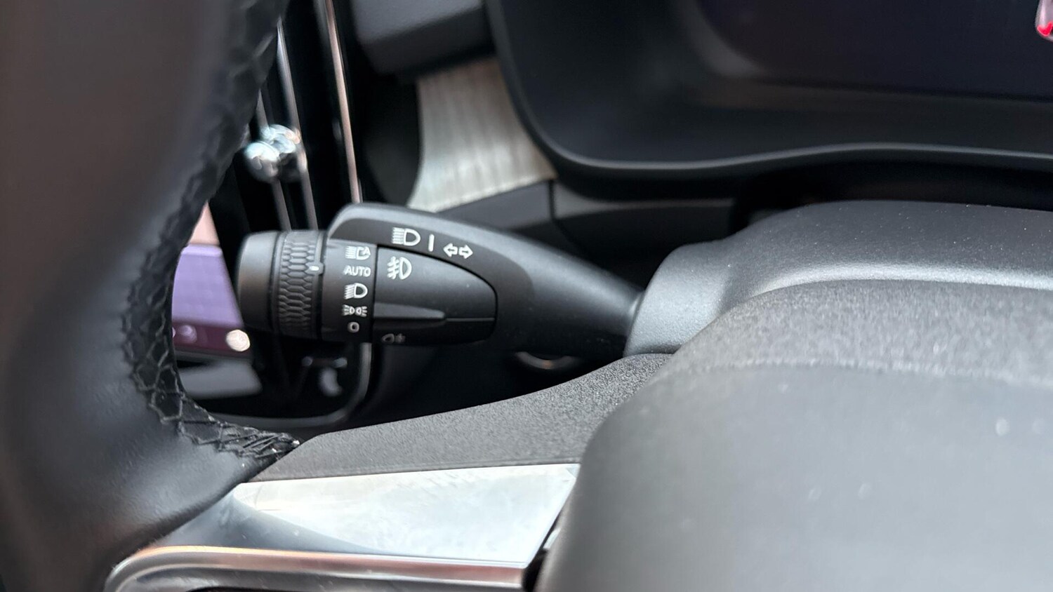 Used Volvo XC40 2024 for sale - 76337664: Photo 18