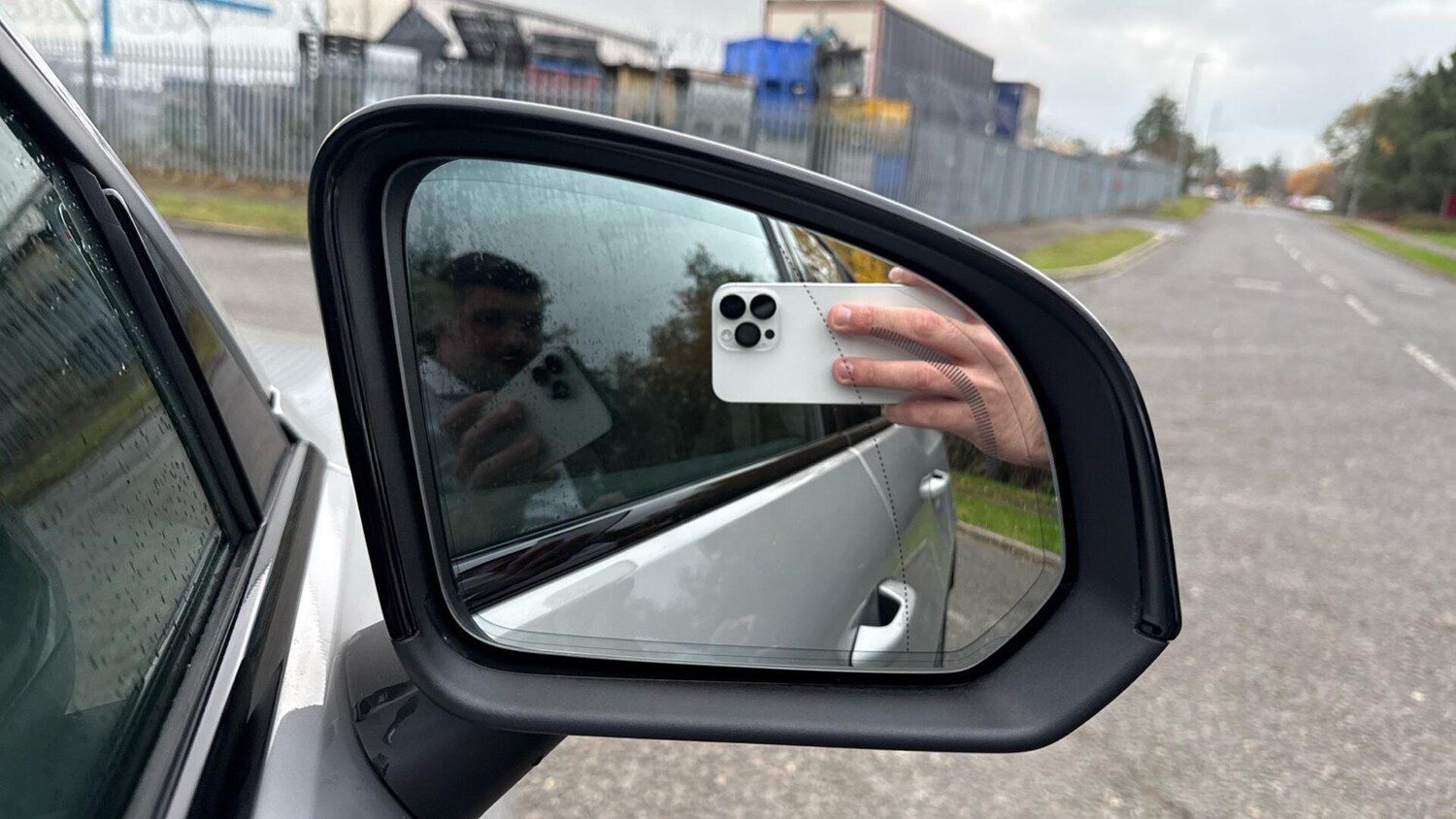 Used Volvo XC40 2024 for sale - 76337664: Photo 30