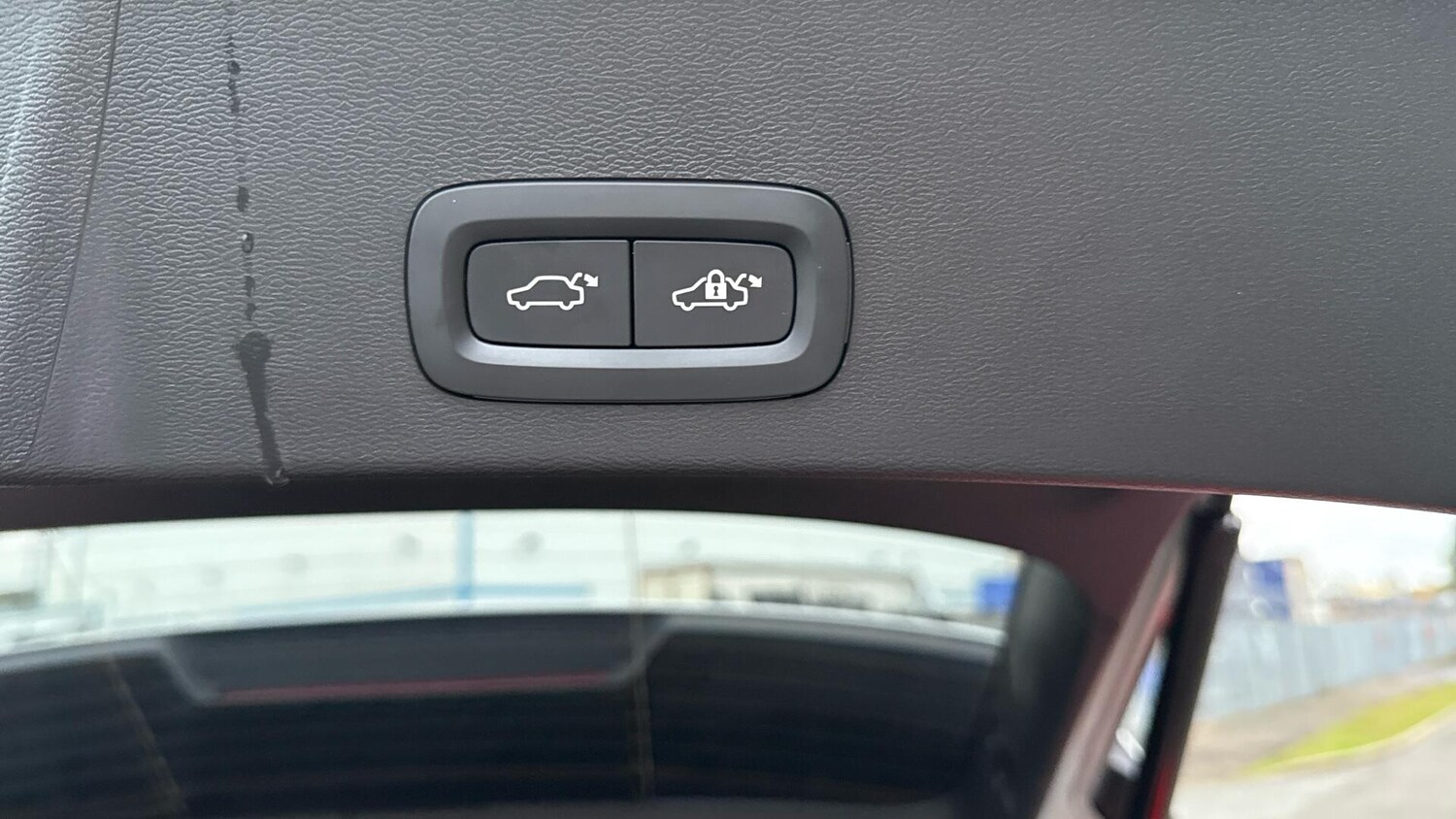 Used Volvo XC40 2024 for sale - 76337664: Photo 31