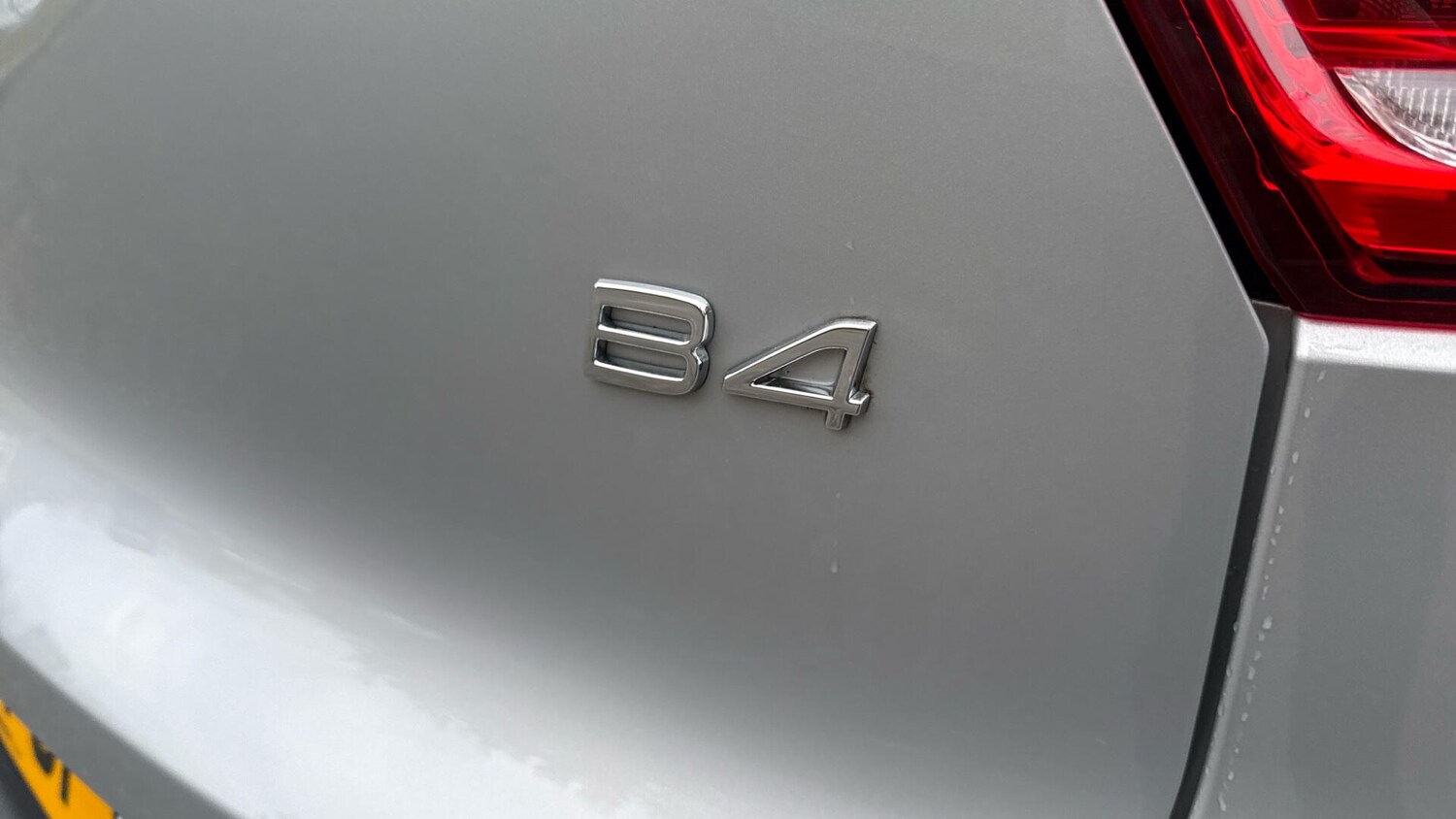 Used Volvo XC40 2024 for sale - 76337664: Photo 36