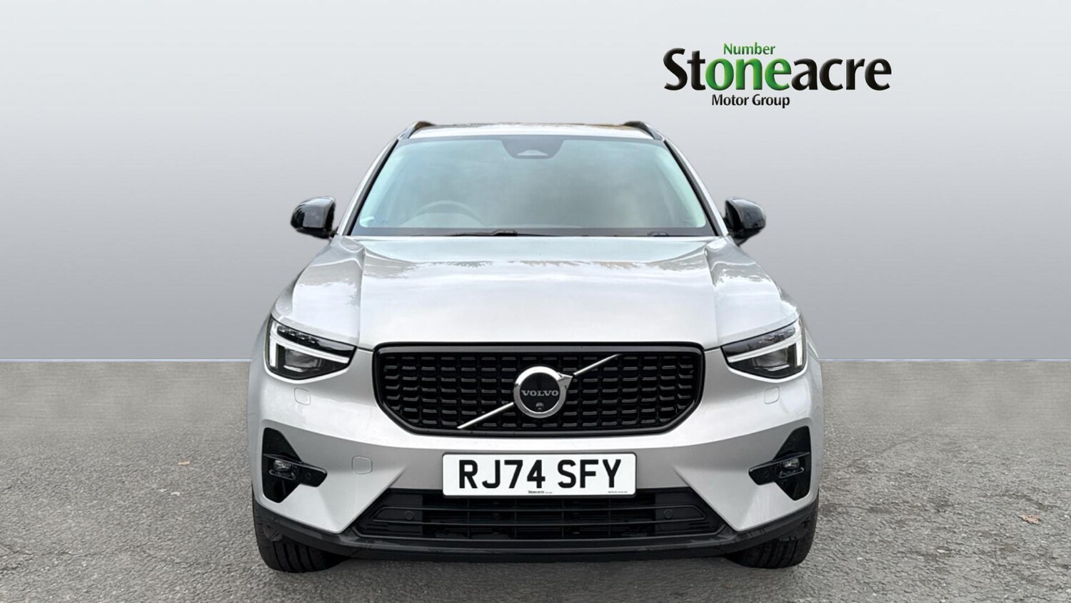 Used Volvo XC40 2024 for sale - 76337664: Photo 8