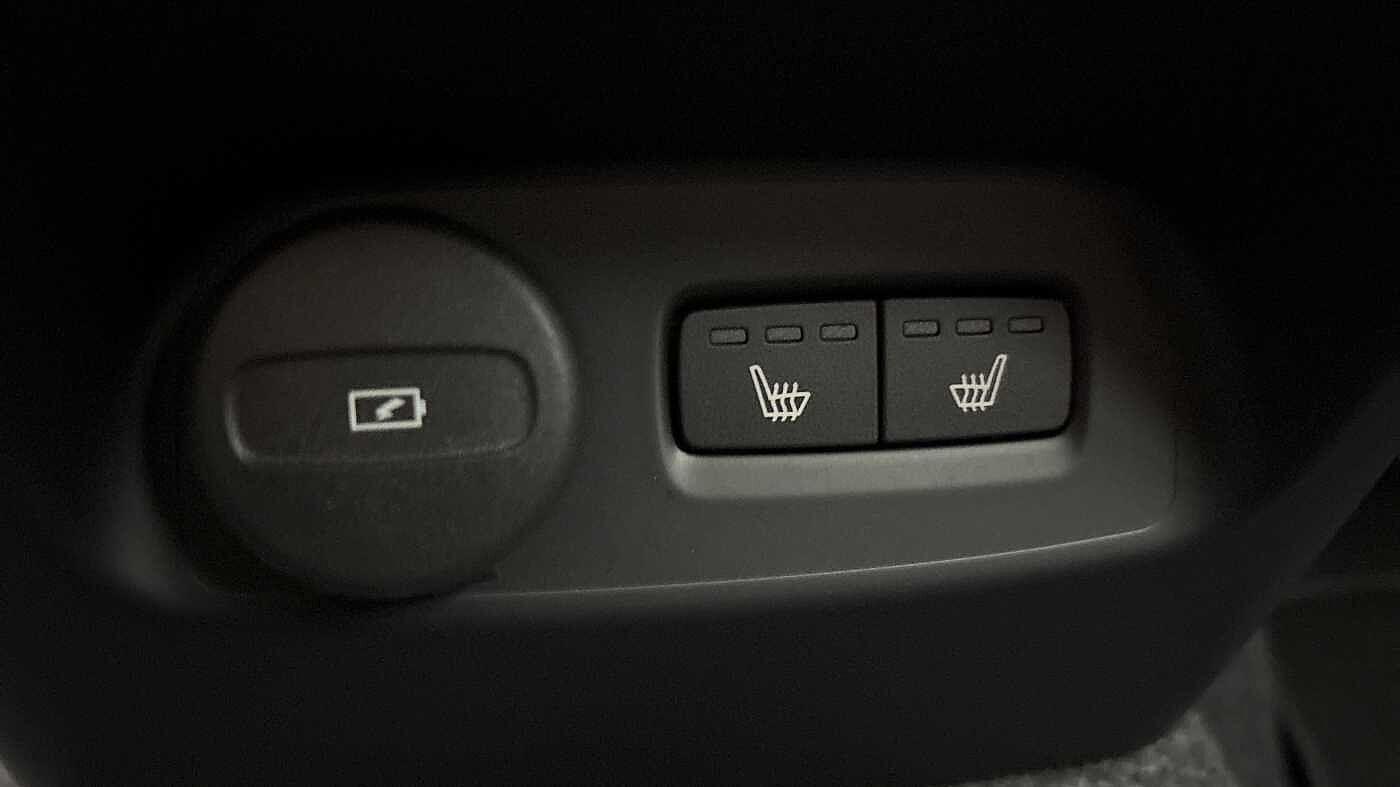 Used Volvo XC40 2024 for sale - 76336676: Photo 17