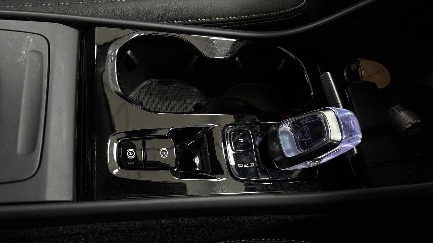 Used Volvo XC40 2024 for sale - 76336676: Photo 32