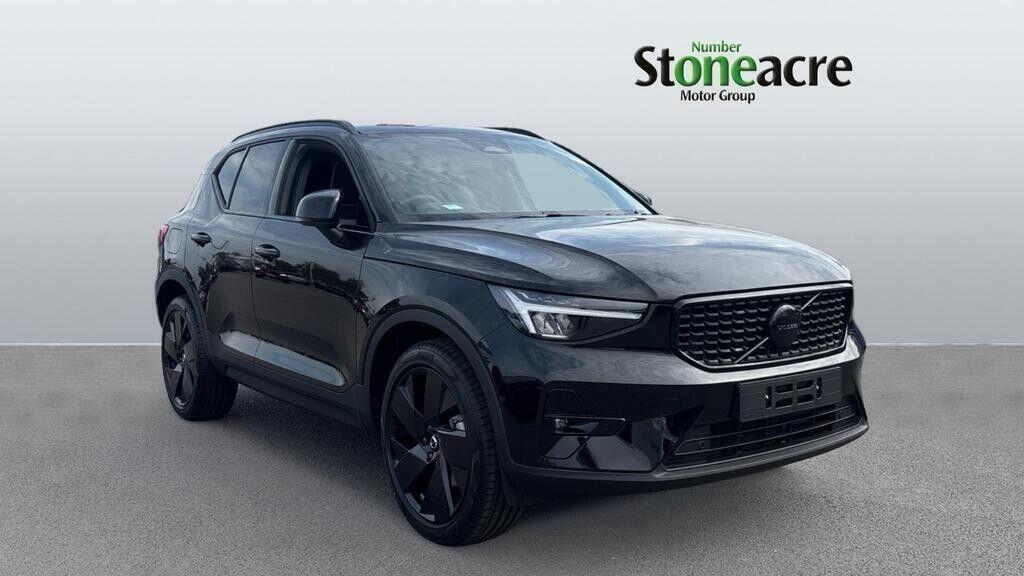 Used Volvo XC40 for sale - 76786420: Photo 1