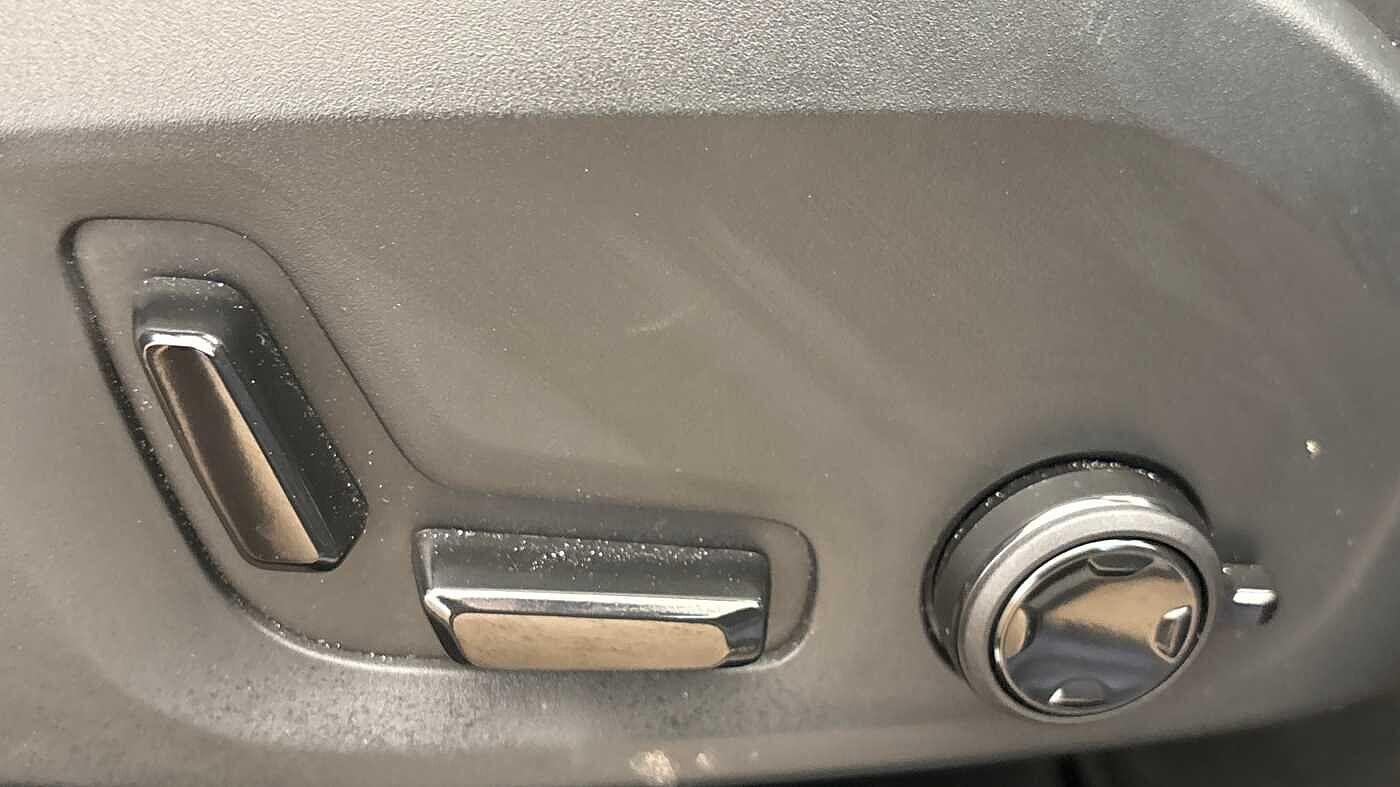 Used Volvo XC60 2025 for sale - 78058478: Photo 27