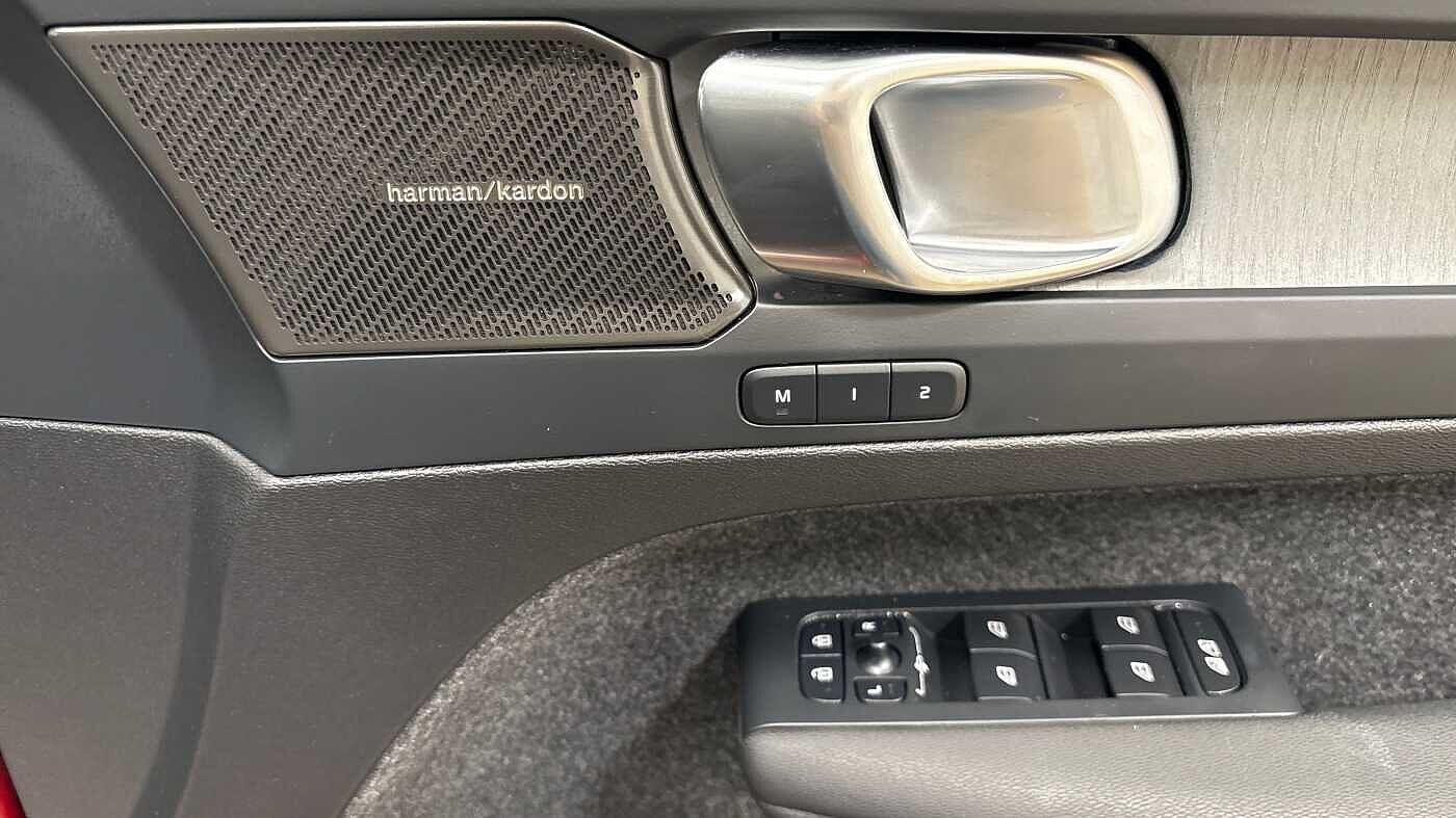 Used Volvo XC40 2024 for sale - 76337877: Photo 27