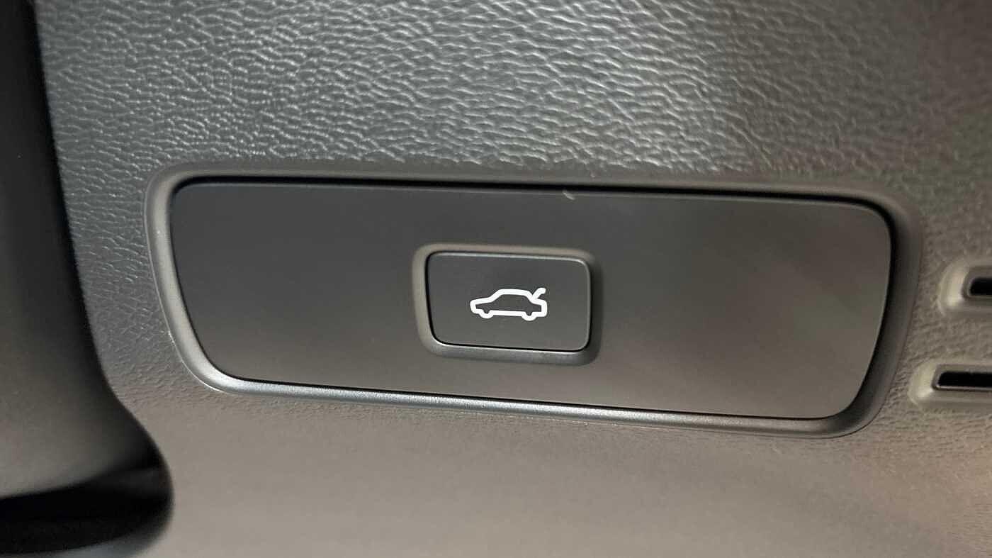 Used Volvo XC40 2024 for sale - 76337877: Photo 30