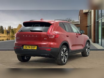 Used Volvo XC40 2024 for sale - 76337877: Photo