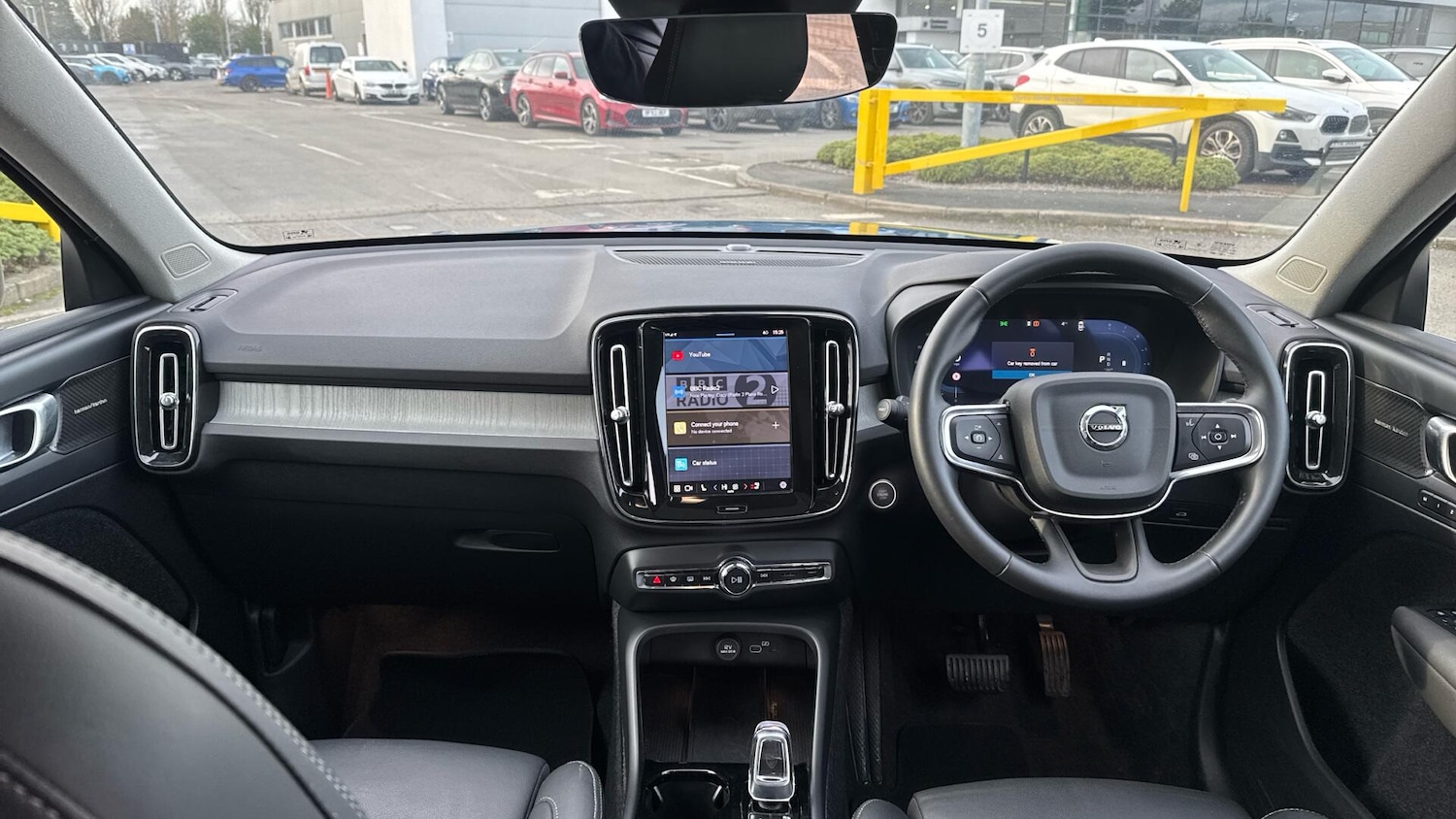 Used Volvo XC40 2025 for sale - 77538304: Photo 5