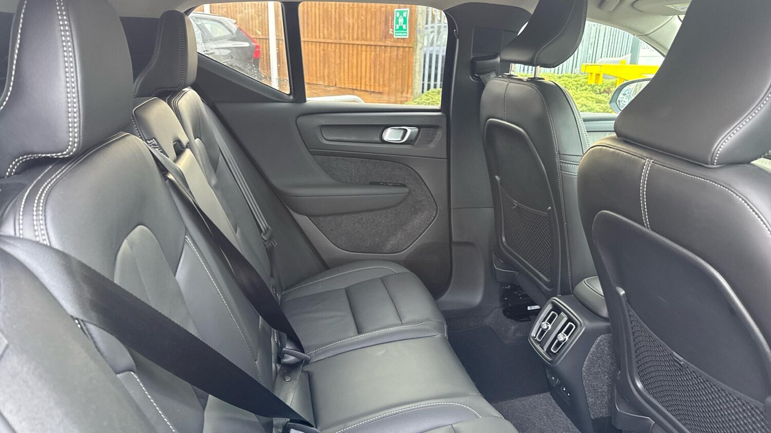 Used Volvo XC40 2025 for sale - 77538304: Photo 6