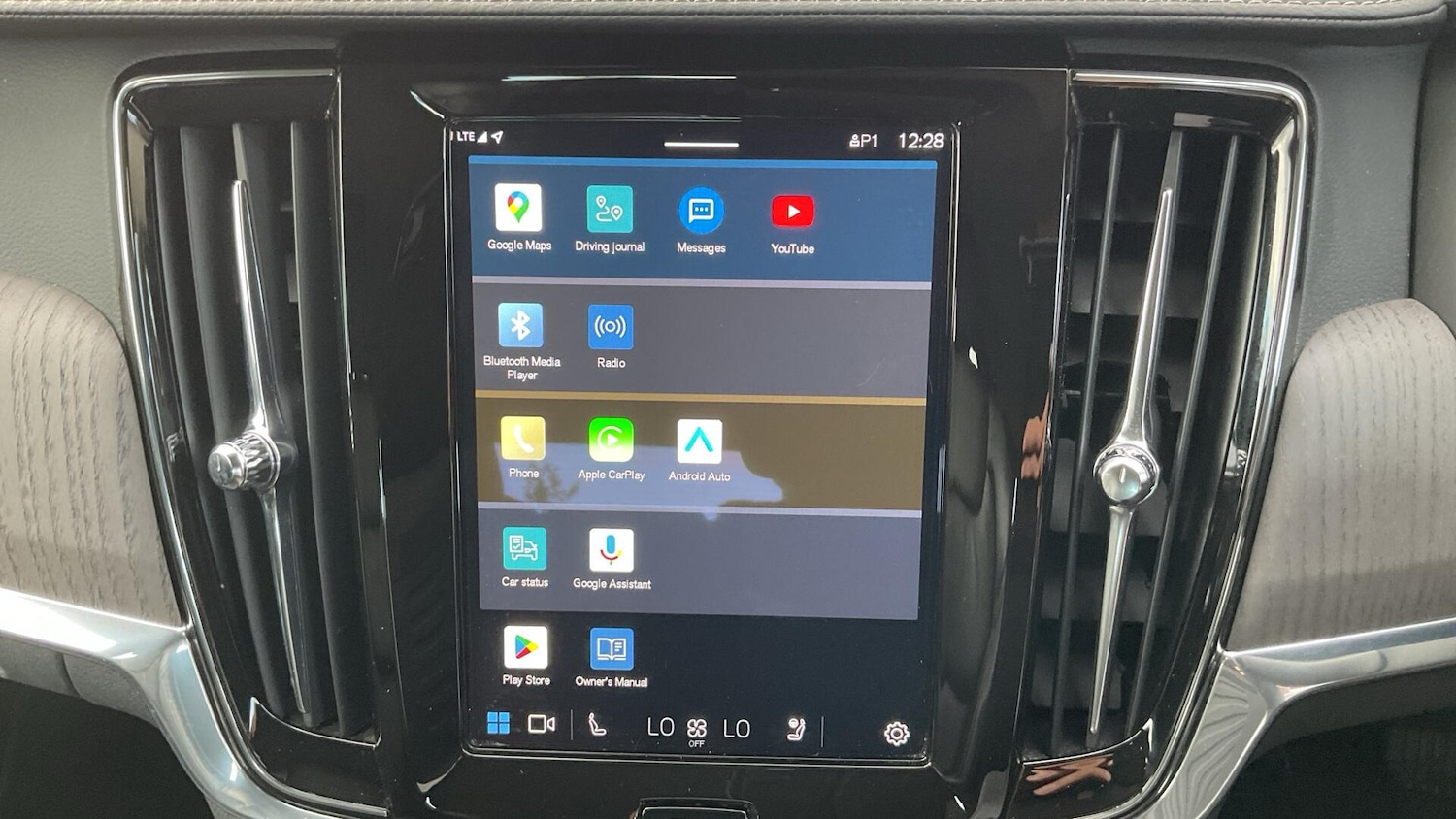 Used Volvo V90 2021 for sale - 76337223: Photo 17