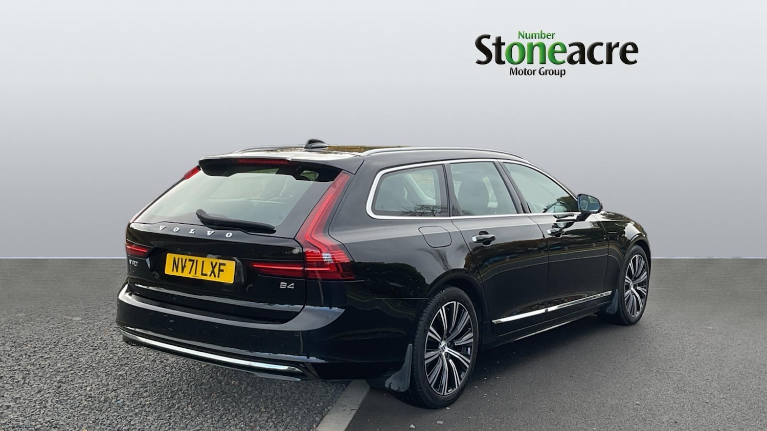 Used Volvo V90 2021 for sale - 76337223: Photo 2