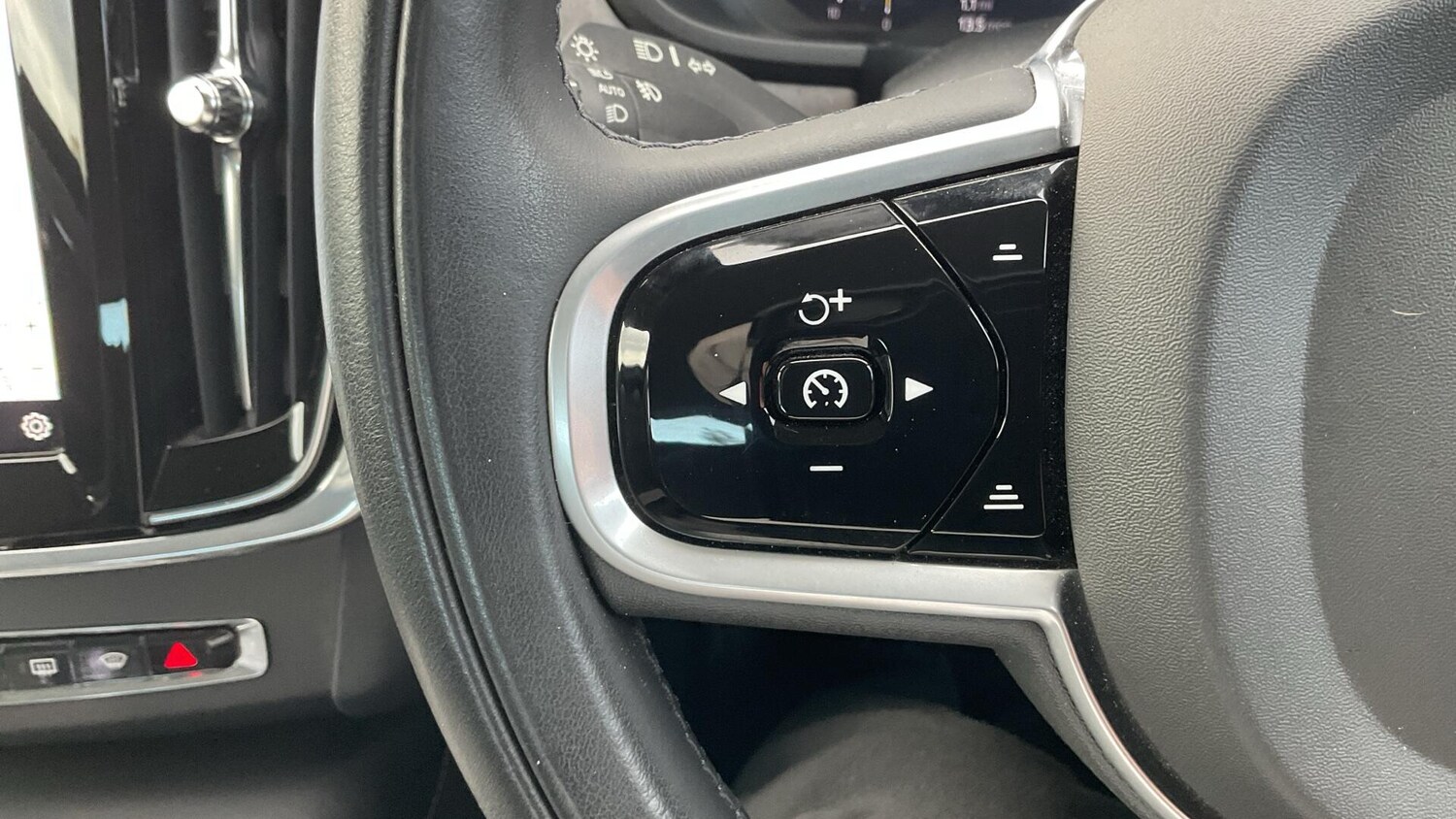 Used Volvo V90 2021 for sale - 76337223: Photo 21