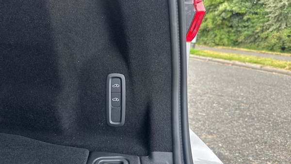 Used Volvo XC60 2024 for sale - 75647206: Photo 35